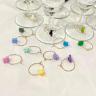 Marque-verres en acier inox, accessoires colorés en forme de Lego pour identifier vos verres à pied.